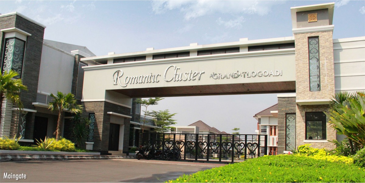Grand Tlogo Adi